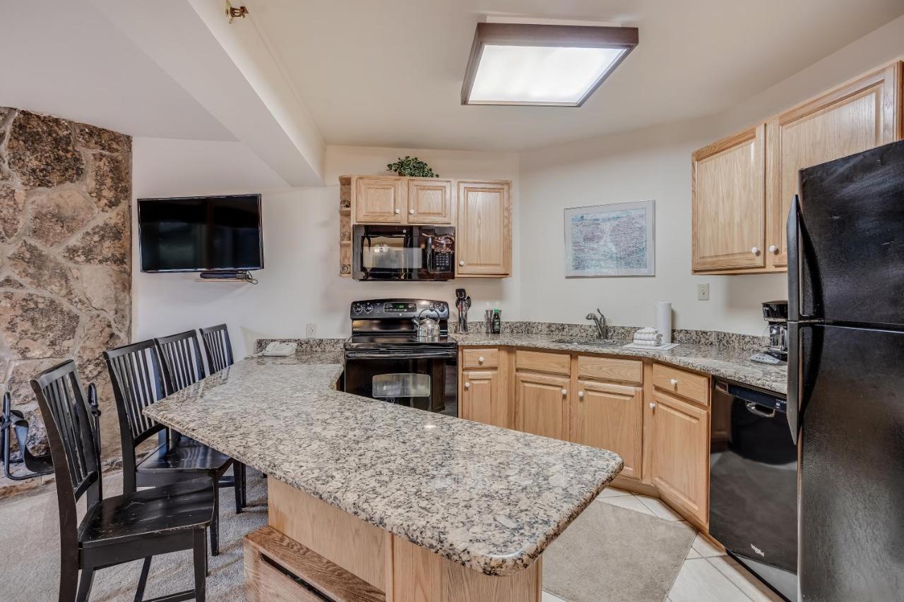 Laurelwood Condominiums 307 スノーマス・ビレッジ エクステリア 写真