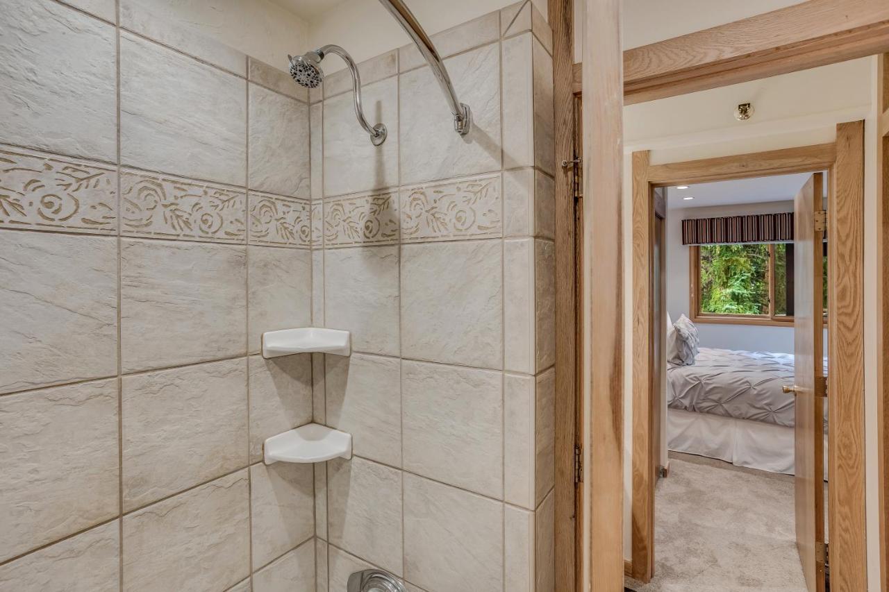 Laurelwood Condominiums 307 スノーマス・ビレッジ エクステリア 写真